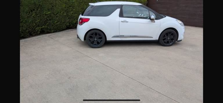 Citroën DS3 2011 · 120k Miles · MOT Sep 2027 · Well-Maintained