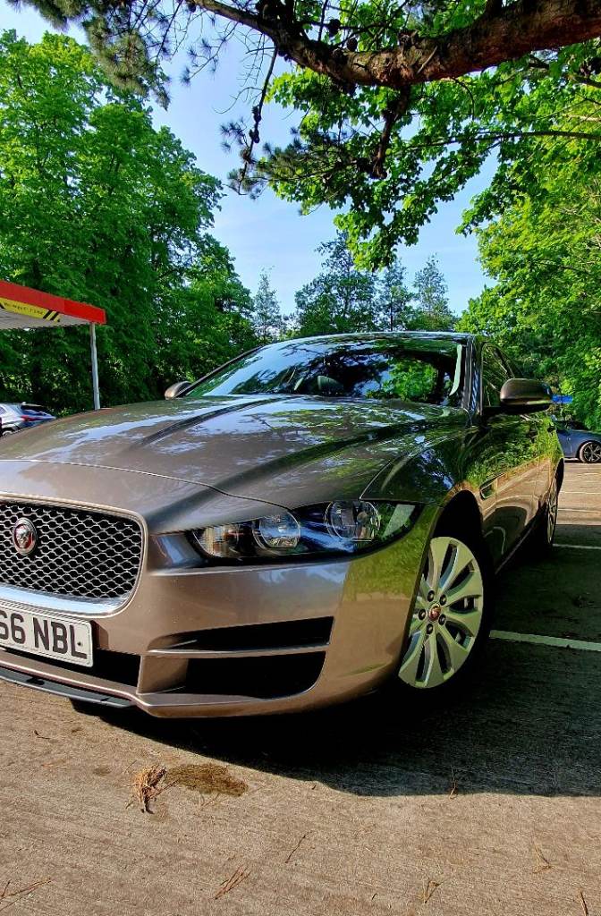 Jaguar XE 2016 2.0 diesel manual