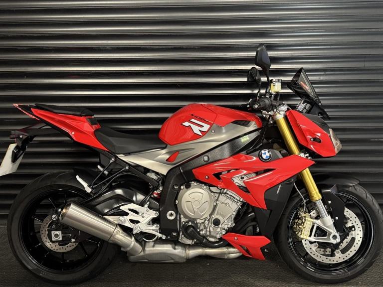 BMW S1000R SPORT  Only 7130 Miles BMW Servicing