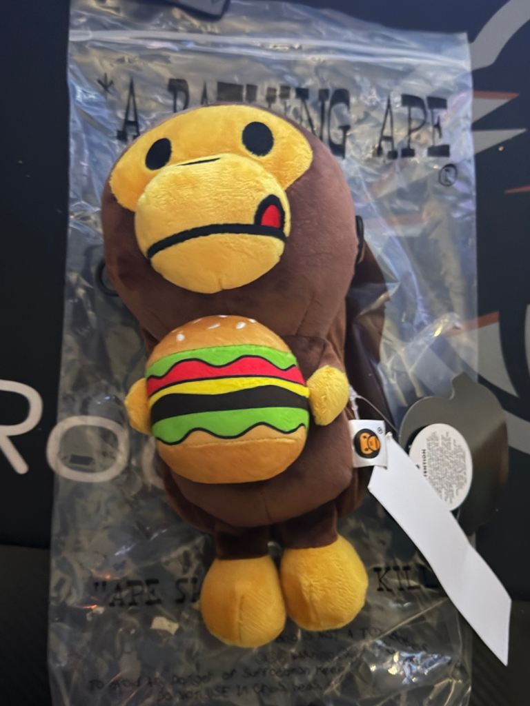 A BATHING APE BABY MILO Plush Toy Pouch – Brand New with Tags