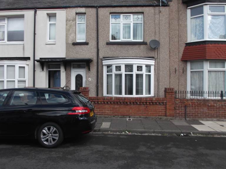 2 bed terraced house ts255rn  hartlepool
