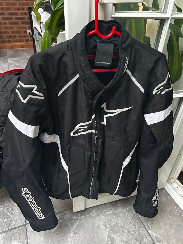 Alpinestars Motorbike Jacket T- GP Plus R size L ( UK 42-44 )