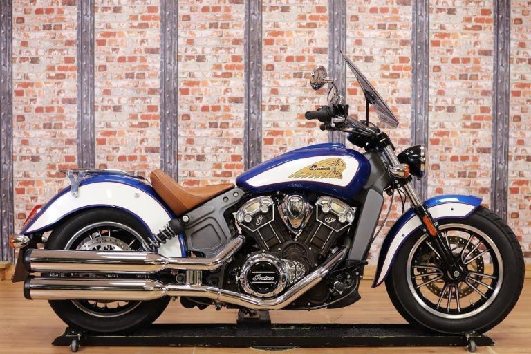 2018 INDIAN SCOUT - ONLY 7,915 MILES - 3 OWNERS - BRILLIANT BLUE/WHITE - SUPERB!