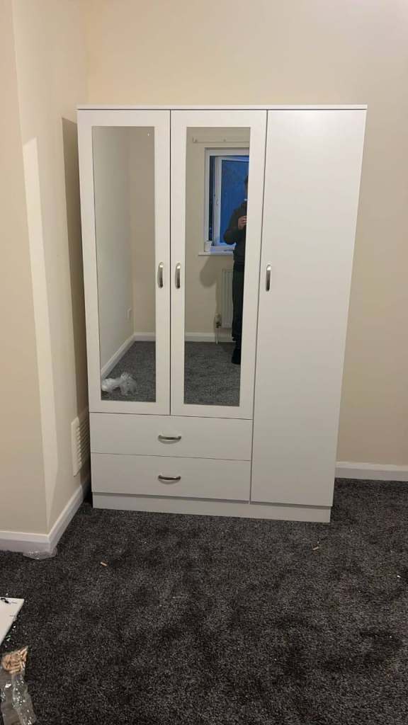Brand New door wardrobe available in responsible prices in stock