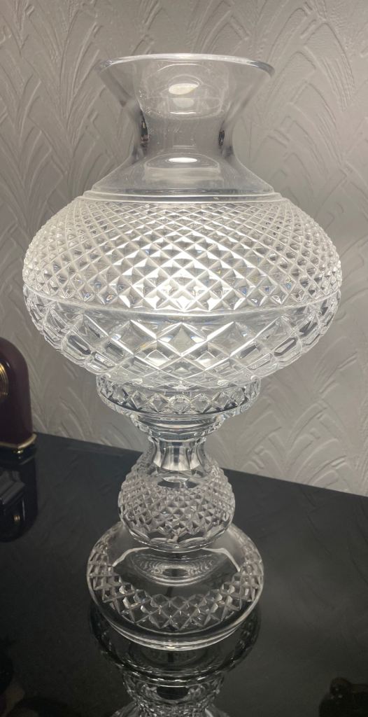 Stunning Waterford Inishmaan Crystal Lamp