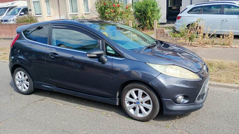 2009 Ford Fiesta 1.6 Titanium Diesel £20 Year Road Tax