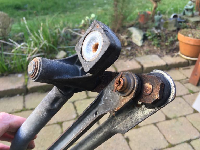 Volvo C30 Wiper Mechanism with Wiper Arms