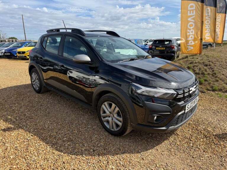 2023 Dacia Sandero Stepway 1.0 TCe Expression Hatchback 5dr Petrol Manual Euro 6 (s/s) (90 ps) Ha...