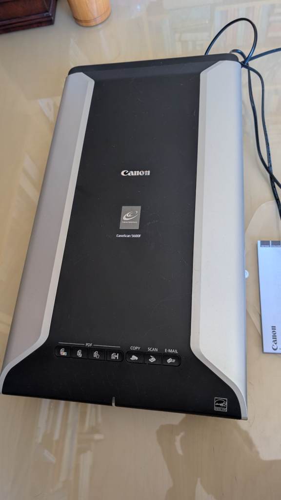Canon CanoScan 5600F Flatbed Scanner – Good Condition