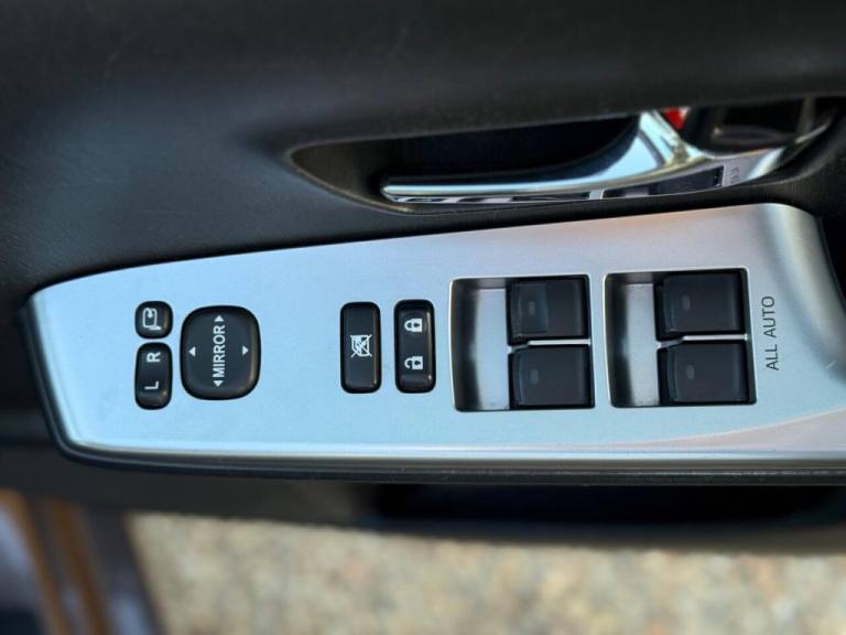 2019 Toyota Prius+ 1.8 VVT-h Excel CVT Euro 6 (s/s) 5dr MPV PETROL/ELECTRIC Automatic