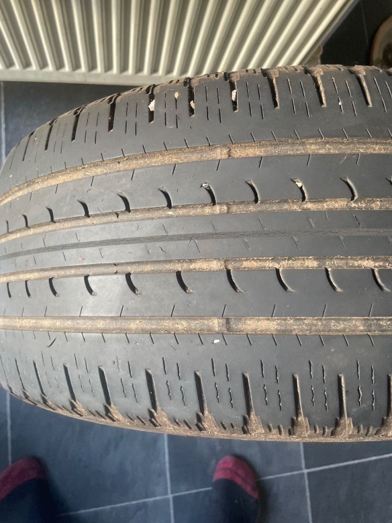 235-55-17 Goodyear tyre