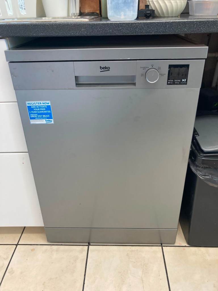 Beko Full-Size Dishwasher - Silver, good Condition