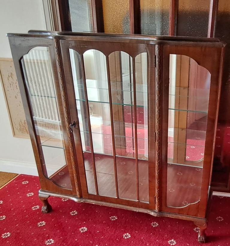 Vintage Wooden Display Cabinet with Glass Doors – Good Condition