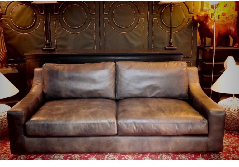 Stunning Timothy Oulton Newport 3 seater leather Club Sofa Destroyed Black. 