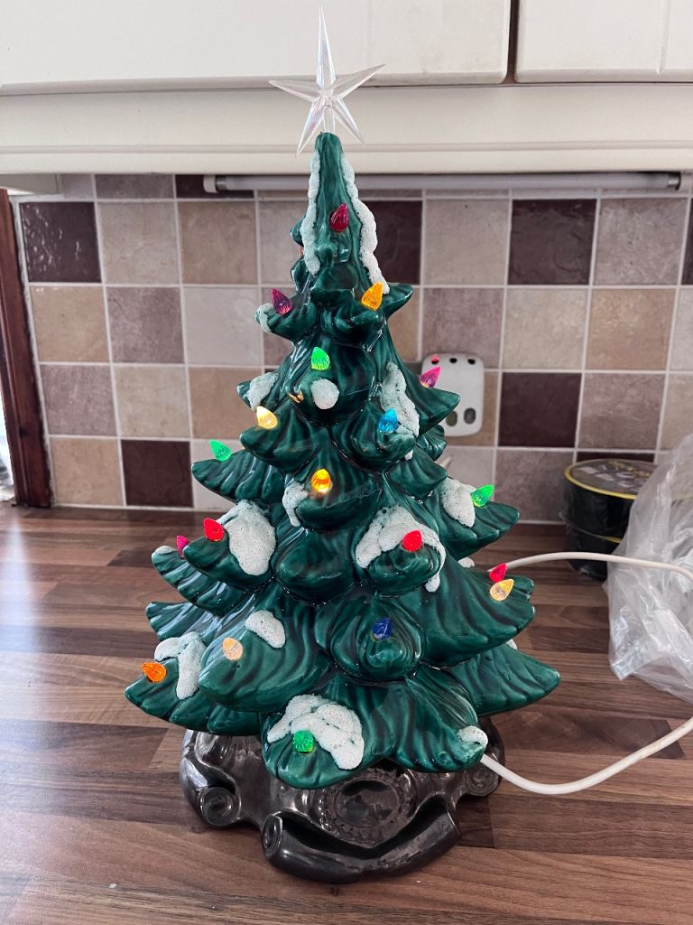 Vintage ceramic Christmas Tree lamp 