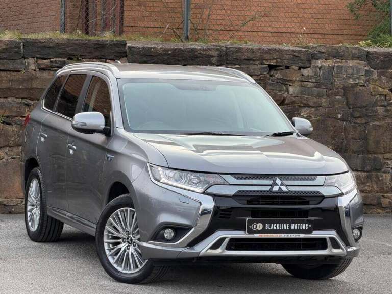 Mitsubishi Outlander 2.4h TwinMotor 13.8kWh Juro CVT 4WD Euro 6 (s/s) 5dr Petrol/Electric Hybrid ...