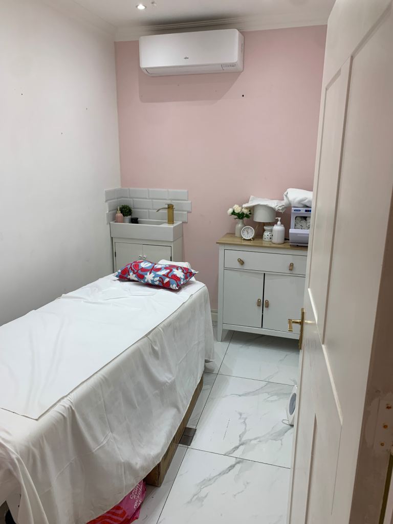 Prime Location (Holborn) Beauty Room / Aesthetics / Therapy / Treatments