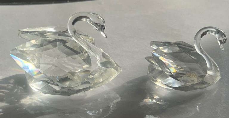 Vintage Swarovski Swan Pair 
