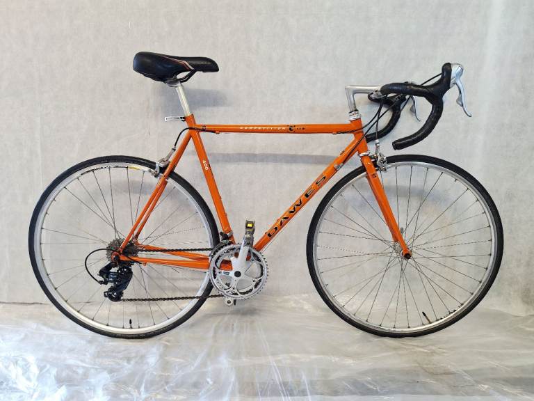 Pristine Vintage DAWES 400 Road Bike 16 Speed M Frame Warranty Lightweight Serviced 700C Wheels 