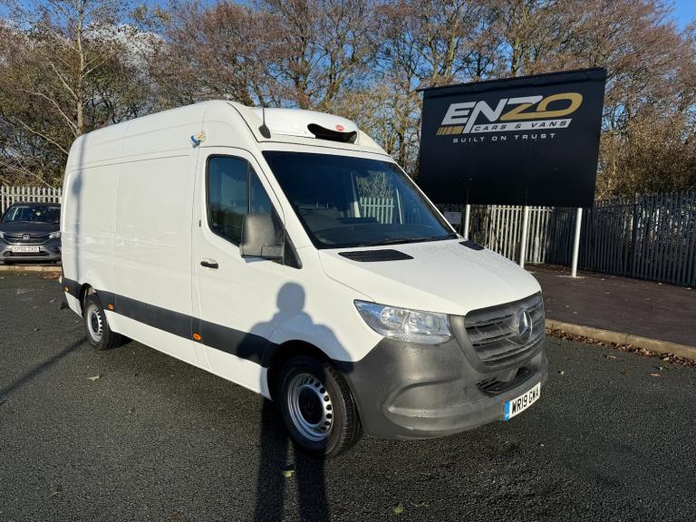 2019 19 REG MERCEDES-BENZ SPRINTER 314 CDI 2.1 DIESEL MWB FRIDGE VAN ULEZ