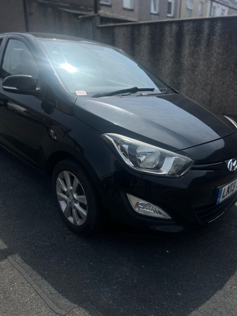Hyundai, I20, Hatchback, 2013, Manual, 1120 (cc), 5 doors