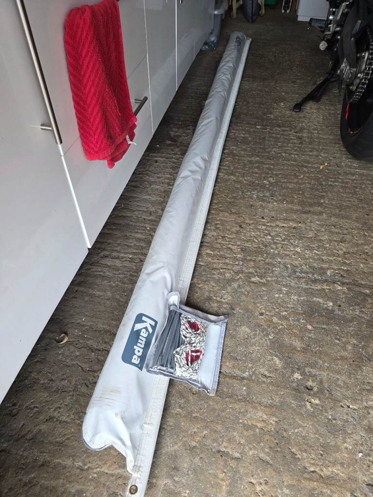 Kampa Revo Zip 270 Caravan Awning – Grey, Good Condition