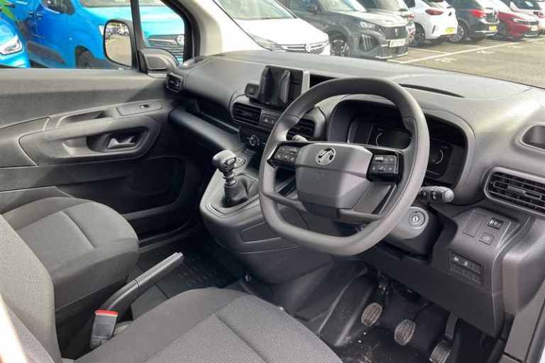 2024 Vauxhall Combo 1.5 Turbo D 100ps Prime H1 Van PANEL VAN DIESEL Manual