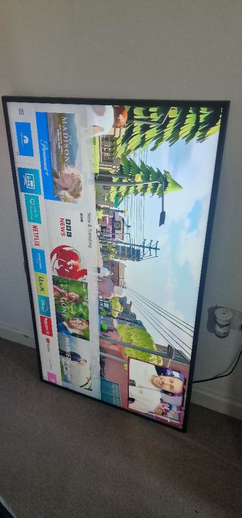 Samsung 50" 4k smart tv _ can deliver