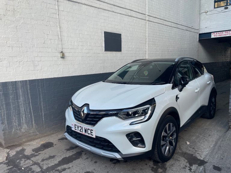 Renault, CAPTUR, Hatchback, 2021, Other, 1598 (cc), 5 doors