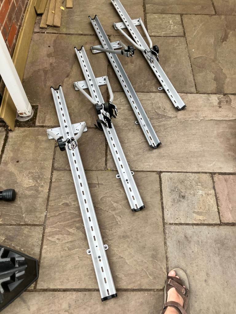 CRUZ silver Bike rack to fit T-track roof bars