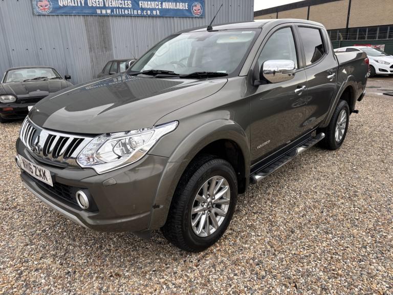 MITSUBISHI L200 2.4 DI-D DC Warrior 2016