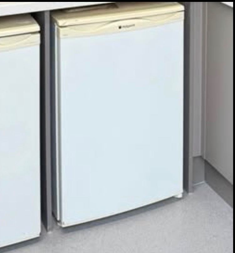 Hotpoint Undercounter Freezer - White, Fair Condition
