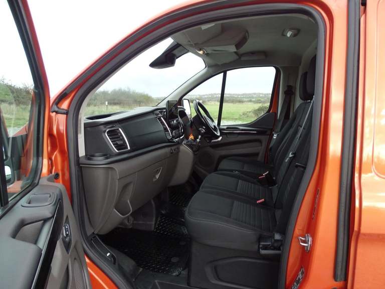 2018 Ford Transit Custom 2.0 280 EcoBlue Limited L1 H1 Euro 6 5dr PANEL VAN Diesel Manual