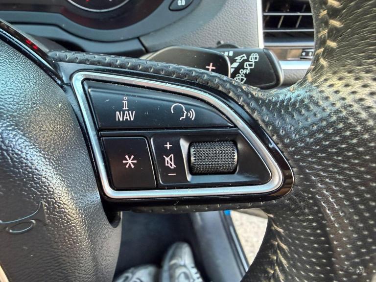  Audi Q3 2.0 TDI Black Edition S Tronic quattro Euro 6 (s/s) 5dr Diesel Automatic