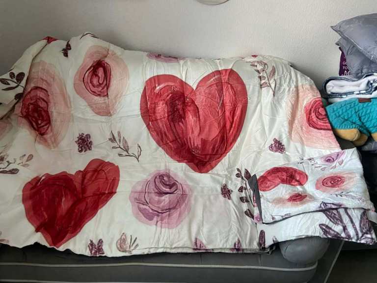 New Coverless Double Duvet & 2 Pillowcases