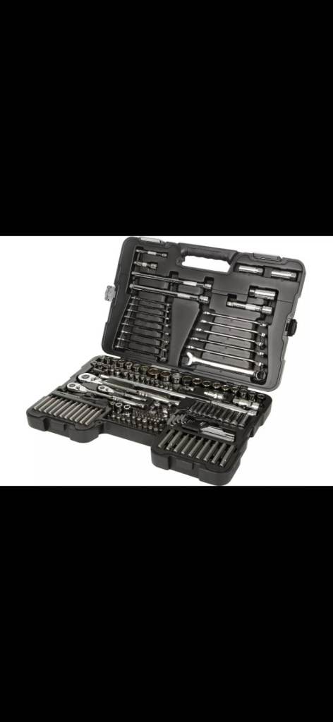 image for Halfords 150 piece set 