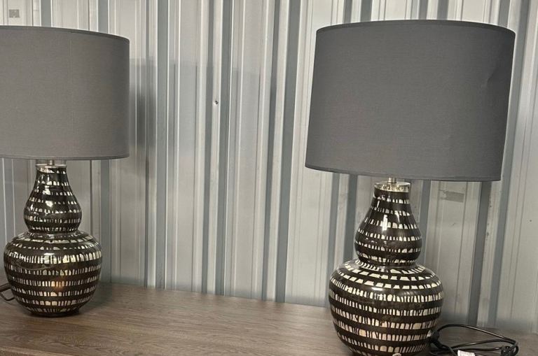 Pair of ceramic brown and gold lamps