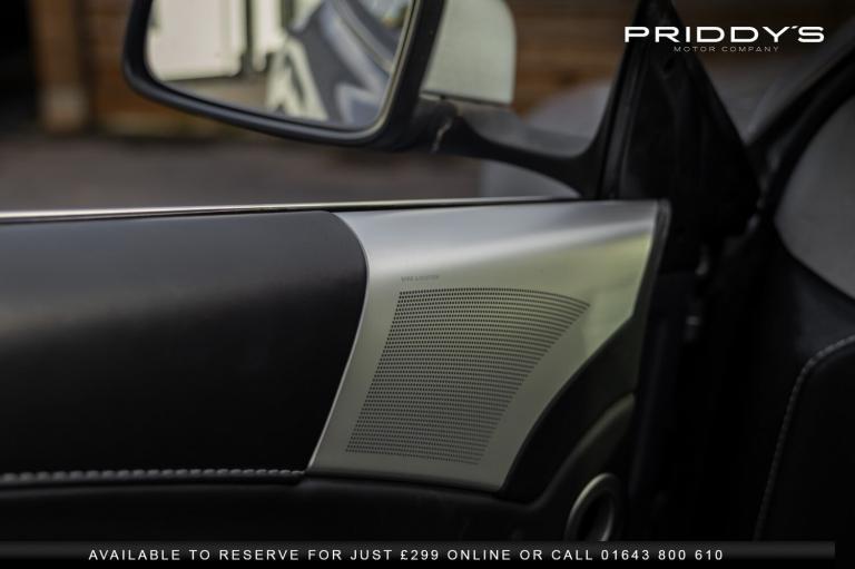 ASTON MARTIN DB9 6.0 V12 Carbon Centenary Edition - Number 36 out of 100 - HG14