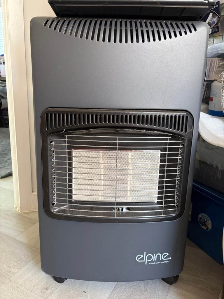 Portable gas heater