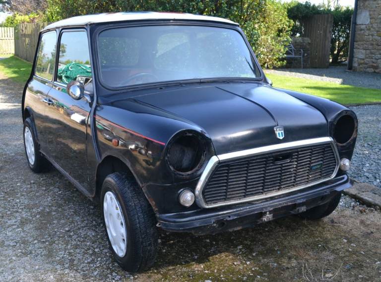 Classic Mini Designer 'Mary Quant' 1988 'F Reg' with V5c Spares or Repairs