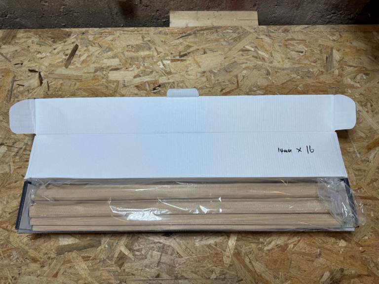 Festool 498689 14 x 750mm Beech Domino 16 Pieces For DF700