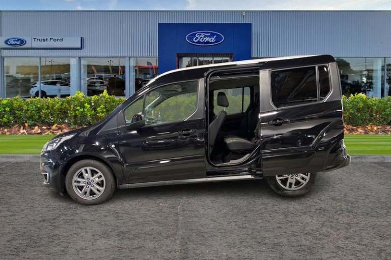 2021 Ford Tourneo Connect 1.5 EcoBlue 120 Titanium 5dr Manual MPV Diesel Manual