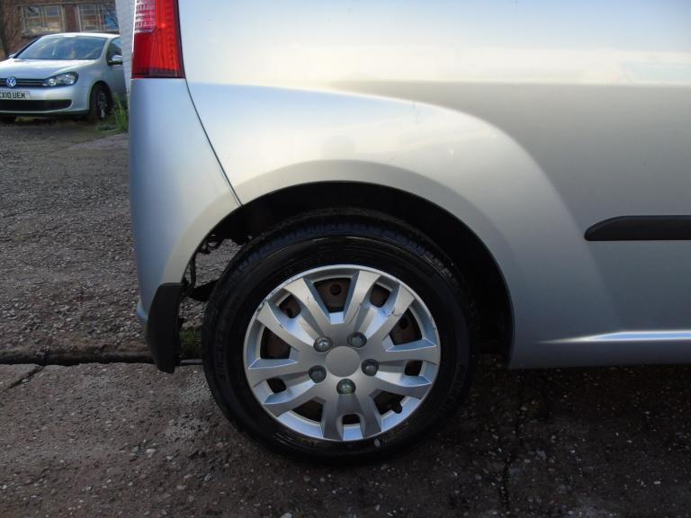 2005 Daihatsu Charade 1.0 EL 5dr Auto HATCHBACK Petrol Automatic