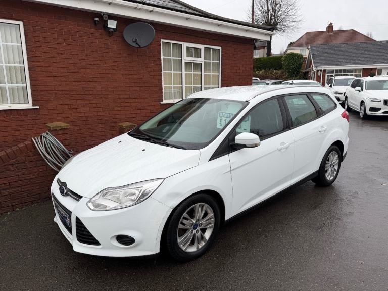 2014 FORD FOCUS 1.6 TDCI 115 EDGE WHITE ESTATE DIESEL EX POLICE
