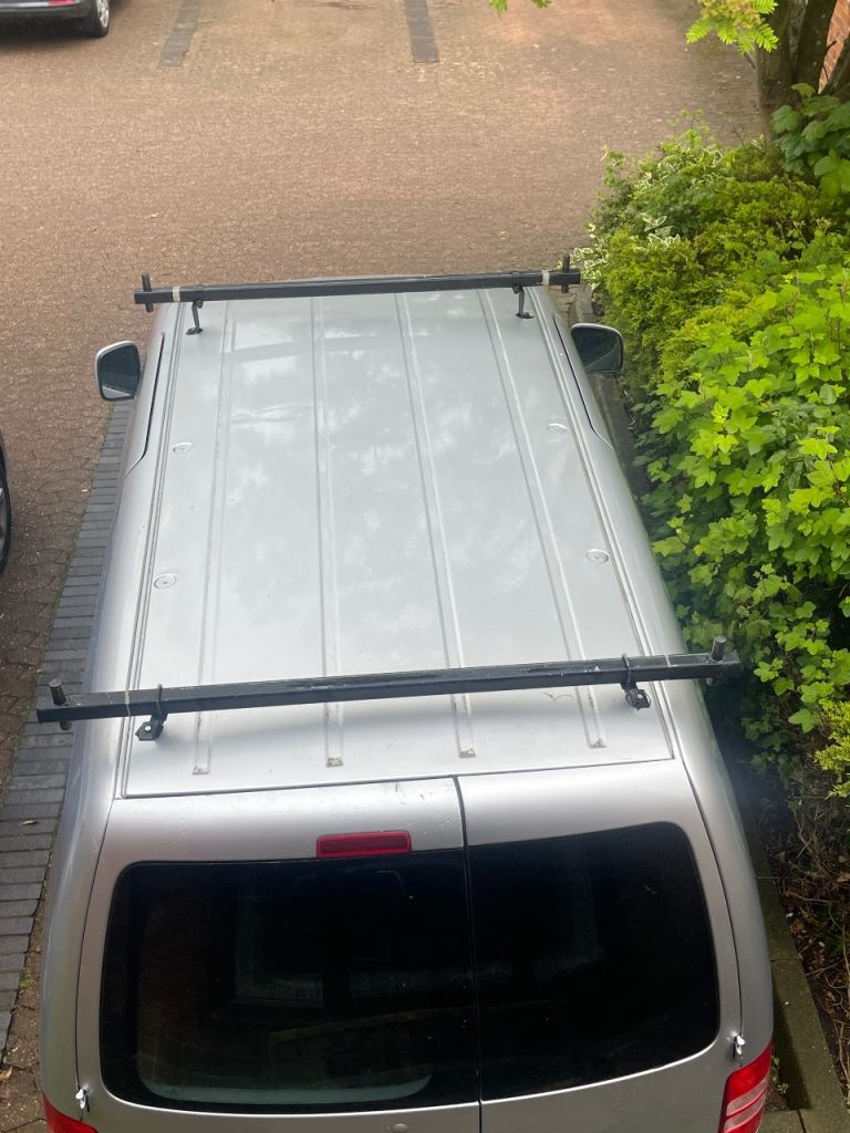 VW Caddy Roof Bars 