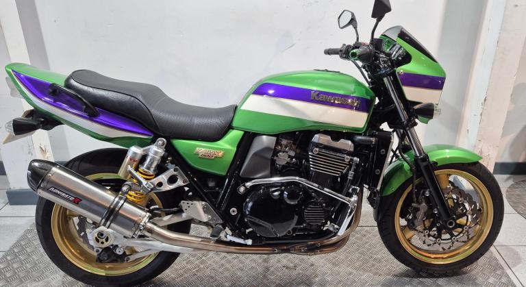 Kawasaki ZRX1100