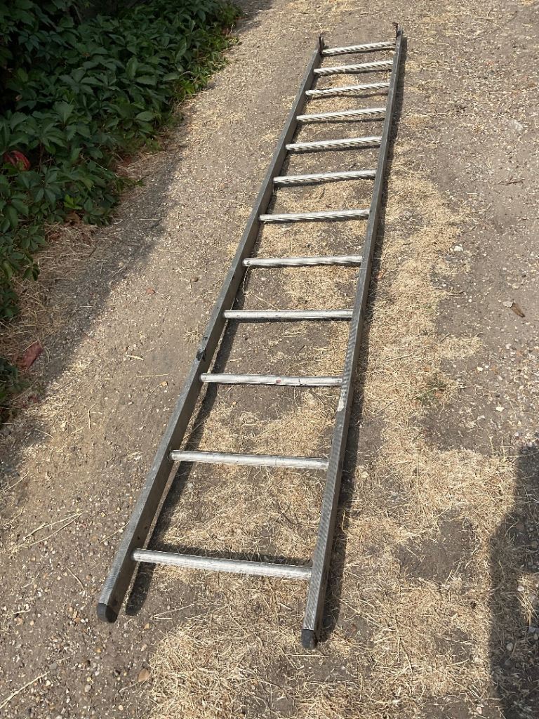 3m Aluminium Ladder – Good Condition