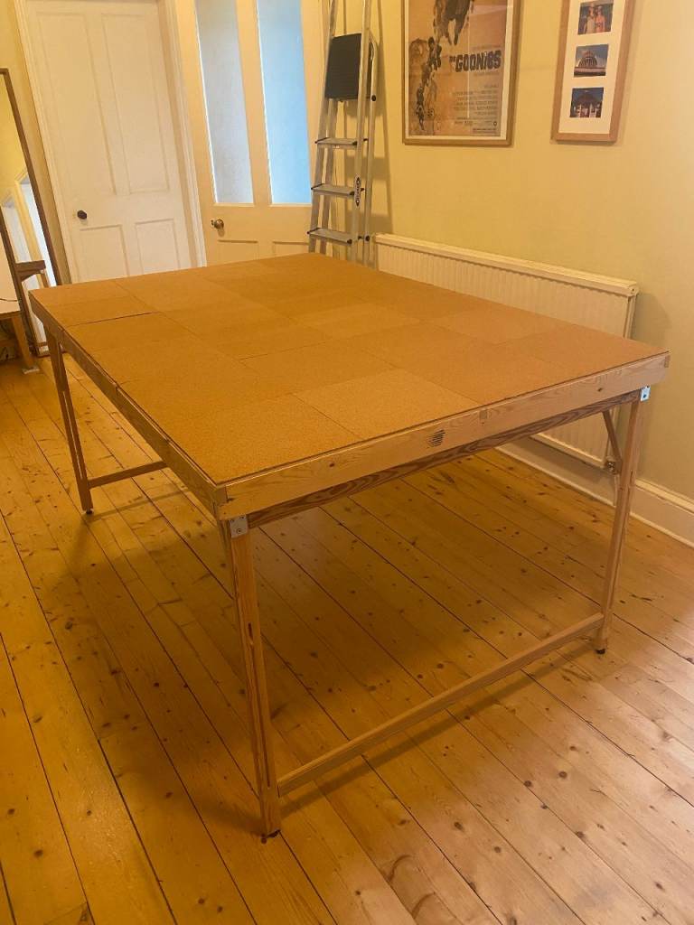 Model Railway / Hobby Table - Solid Pine, Cork Top, 6x4 ft