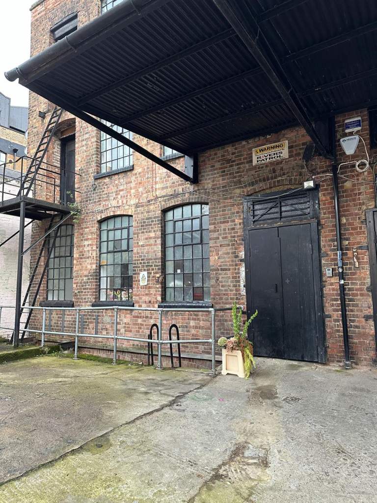  Creative Studio Space Available April 2026 London Fields / Hackney Central/ E9 * £825 pcm all inc