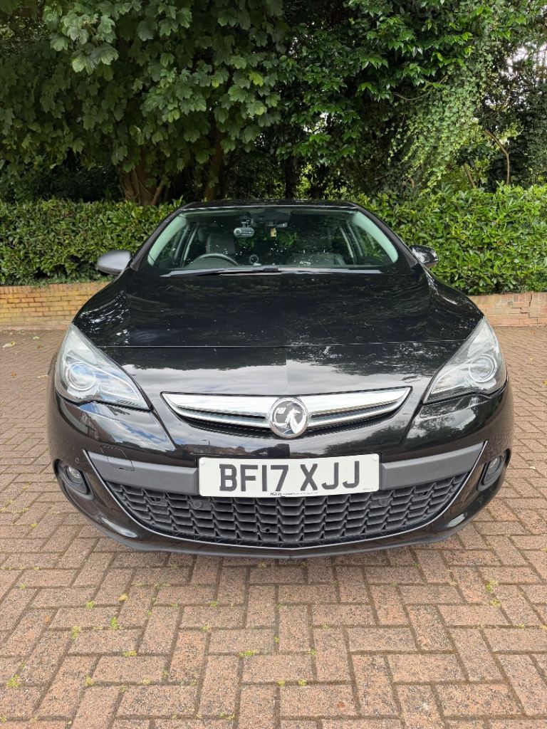 Vauxhall, GTC, Hatchback, 2017, Manual, 1364 (cc), 3 doors